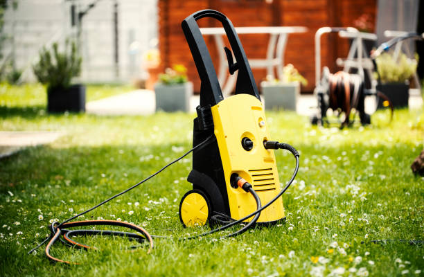Best Factory Floor Cleaning  in Century, FL
